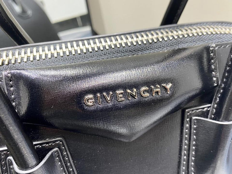 Decimo anniversario di Givenchy Antigona