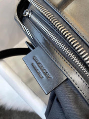 Borsa a mano Givenchy Antigona in pelle liscia