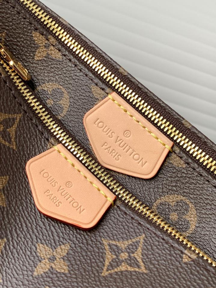 Louis Vuitton Multi Pochette Accessoires in Tela Monogram - Verde Kaki