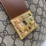 Borsa a tracolla media Gucci serie Padlock GG