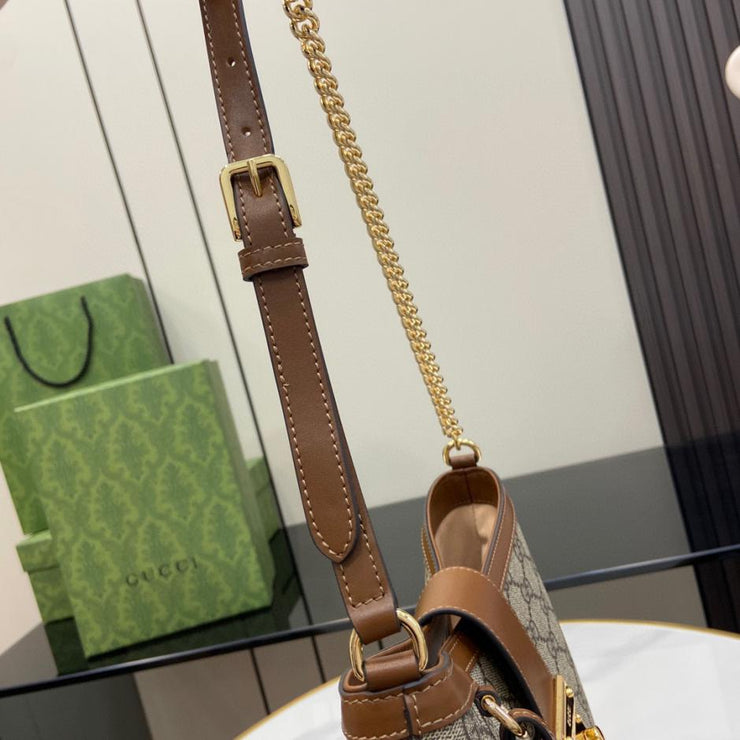 Borsa a tracolla media Gucci serie Padlock GG