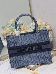 CHRISTIAN DIOR Medium Dior Book Tote