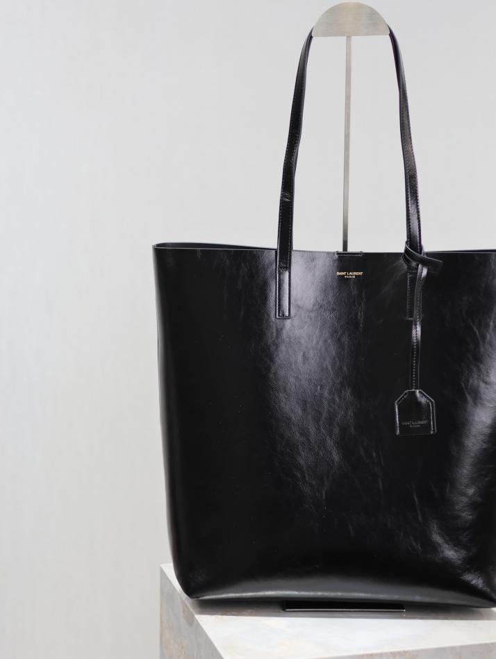 Borsa shopping SAINT LAURENT in pelle cerata nera