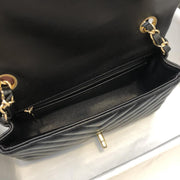 Fibbia a doppia C in pelle di pecora importata originale Chanel