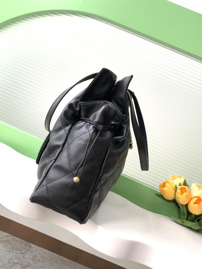 Chanel 25C Ultima borsa tote Borsa hippie stile vintage