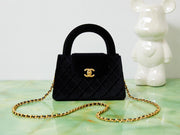 Borsa Chanel Kelly con manico in velluto