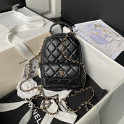Chanel 24c Un mini zaino piccolo in pelle