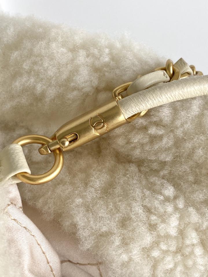 Chanel mini in lana 24K AS3980