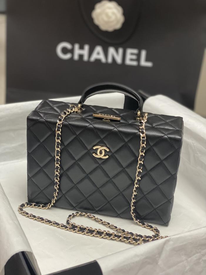Chanel 24K nuova borsa per trucco retrò autunno e inverno
