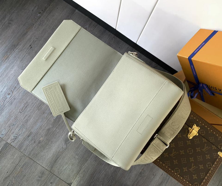 Borsa a tracolla LV Aerogram con chip di transcodifica dell’ordine originale Louis Vuitton