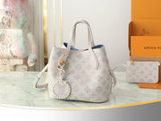 Louis Vuitton top ordine originale M12088 borsa a secchiello in pelle piena bianca Blossom piccola borsa tote 6403)