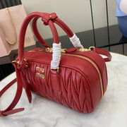 Con set completo di confezioni originali da banco” MIU MIU Arcadie Matelasse borsa a tracolla in pelle di pecora media 27 cm