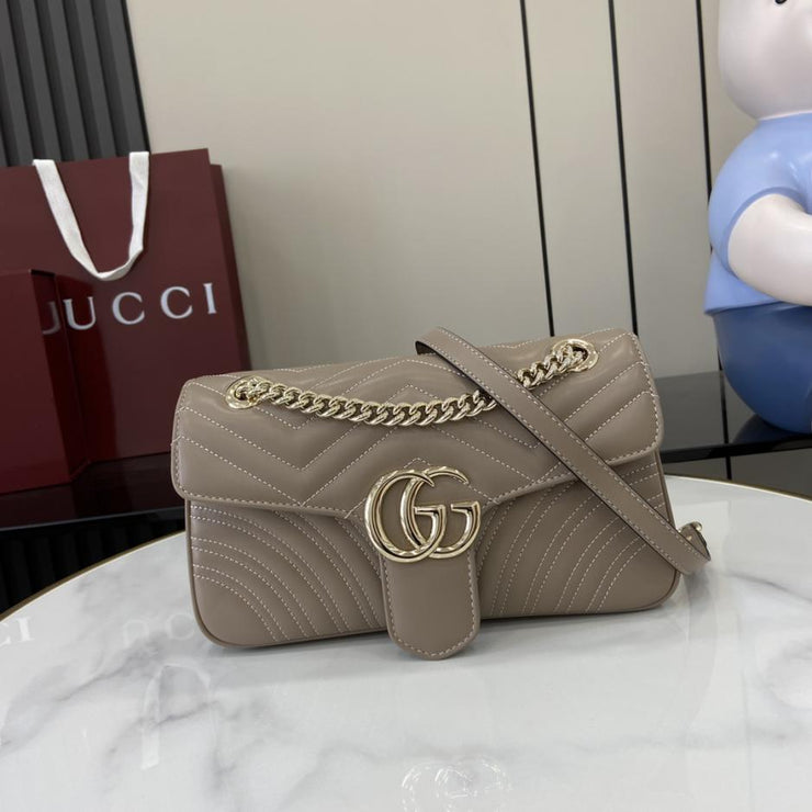 Mini borsa trapuntata serie Gucci GG Marmont