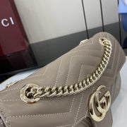 Mini borsa trapuntata serie Gucci GG Marmont