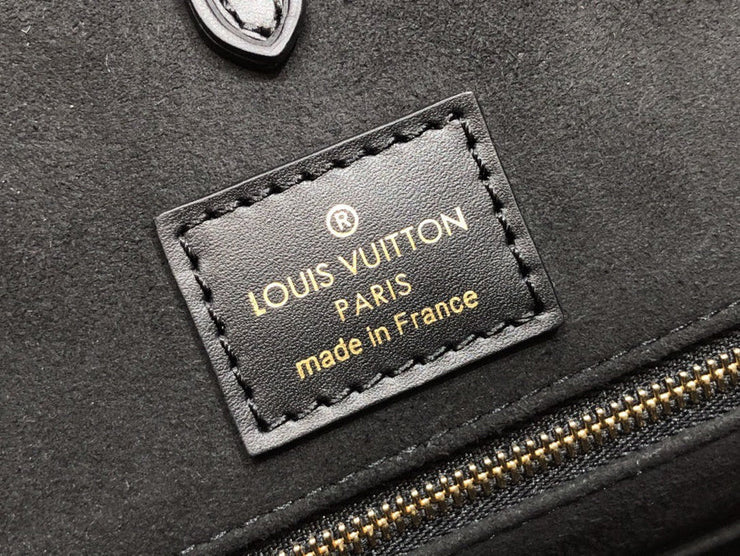 Louis Vuitton Onthego MM in Tela Monogram