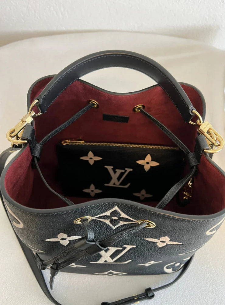 Louis Vuitton Borsa NeòNoè MM in Pelle Monogram Giant - Nero