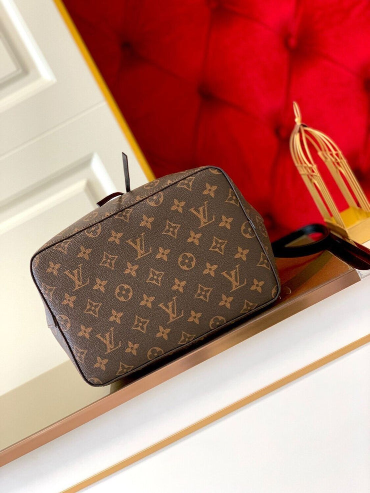 Louis Vuitton NéoNoé in Tela Monogram - Nero