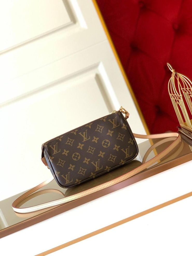 Louis Vuitton Pochette Accessoires NM in Tela Monogram