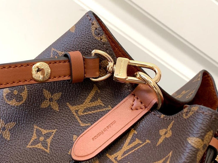 Louis Vuitton NéoNoé MM in Tela Monogram - Caramello