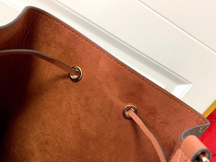 Louis Vuitton NéoNoé MM in Tela Monogram - Caramello