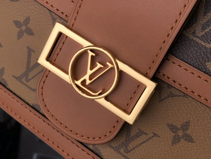 Louis Vuitton Dauphine MM in Tela Monogram e Monogram Reverse