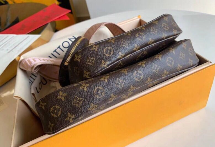 Louis Vuitton Multi Pochette Accessoires in Tela Monogram - Rosa