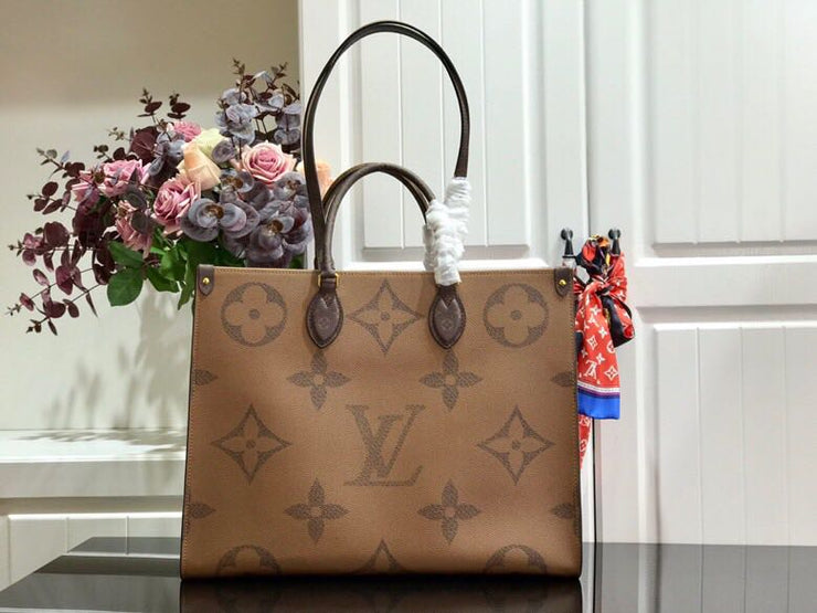 Louis Vuitton Onthego GM in Tela Monogram Giant