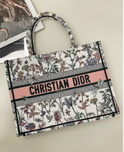 CHRISTIAN DIOR Medium Dior Book Tote