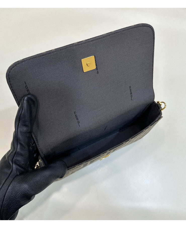 FENDI Fendigraphy Wallet On Chain