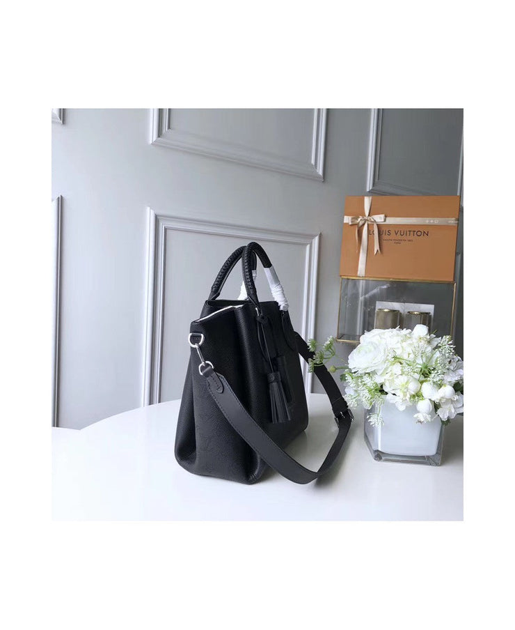 Louis Vuitton Borsa Haumea in Pelle Traforata Mahina - Nero