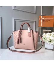 Louis Vuitton Borsa Haumea in Pelle Traforata Mahina - Rosa Magnolia