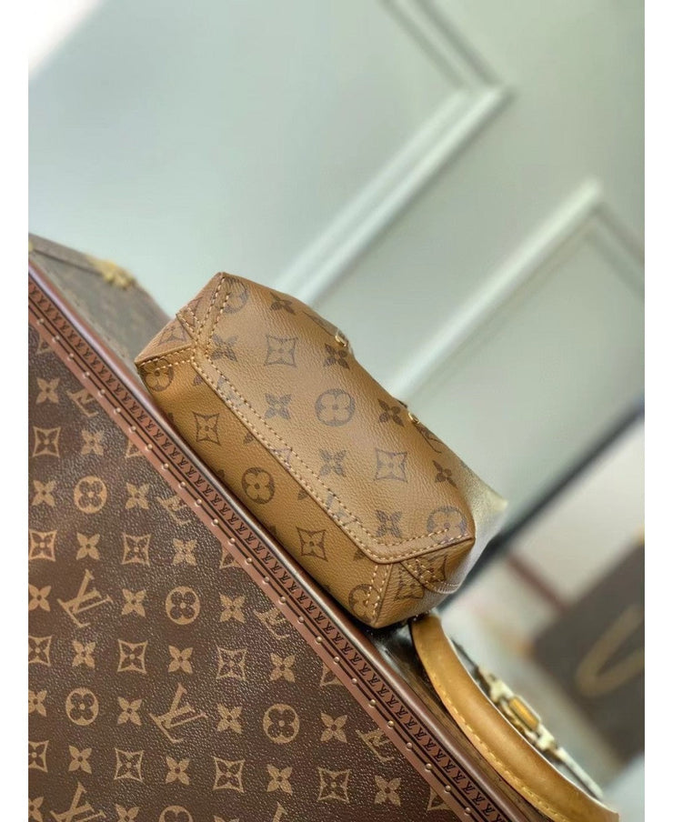Louis Vuitton Atlantis BB in Tela Monogram Reverse