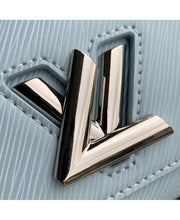 Louis Vuitton Pochette Twist West